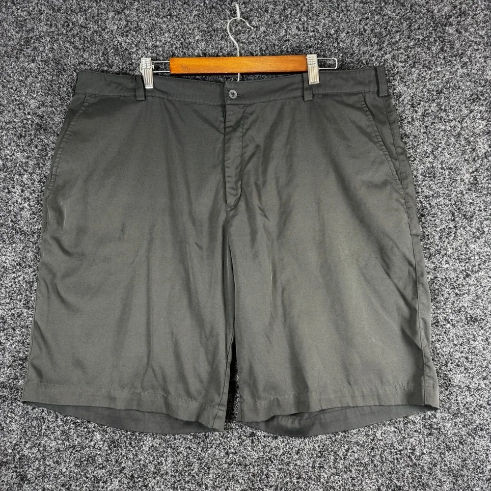 Nike Golf Shorts Mens 40 Black Flat Front Performance Athletic Casual Swoosh